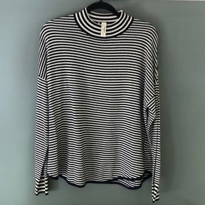 Madewell, Navy and White Striped Sweater. Size Large.